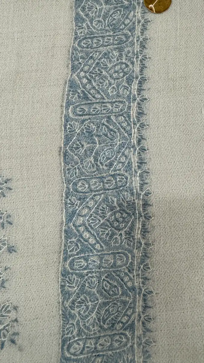 Cultural pashmina rumal designed in the style of Iraqi Shemagh (شماغ)