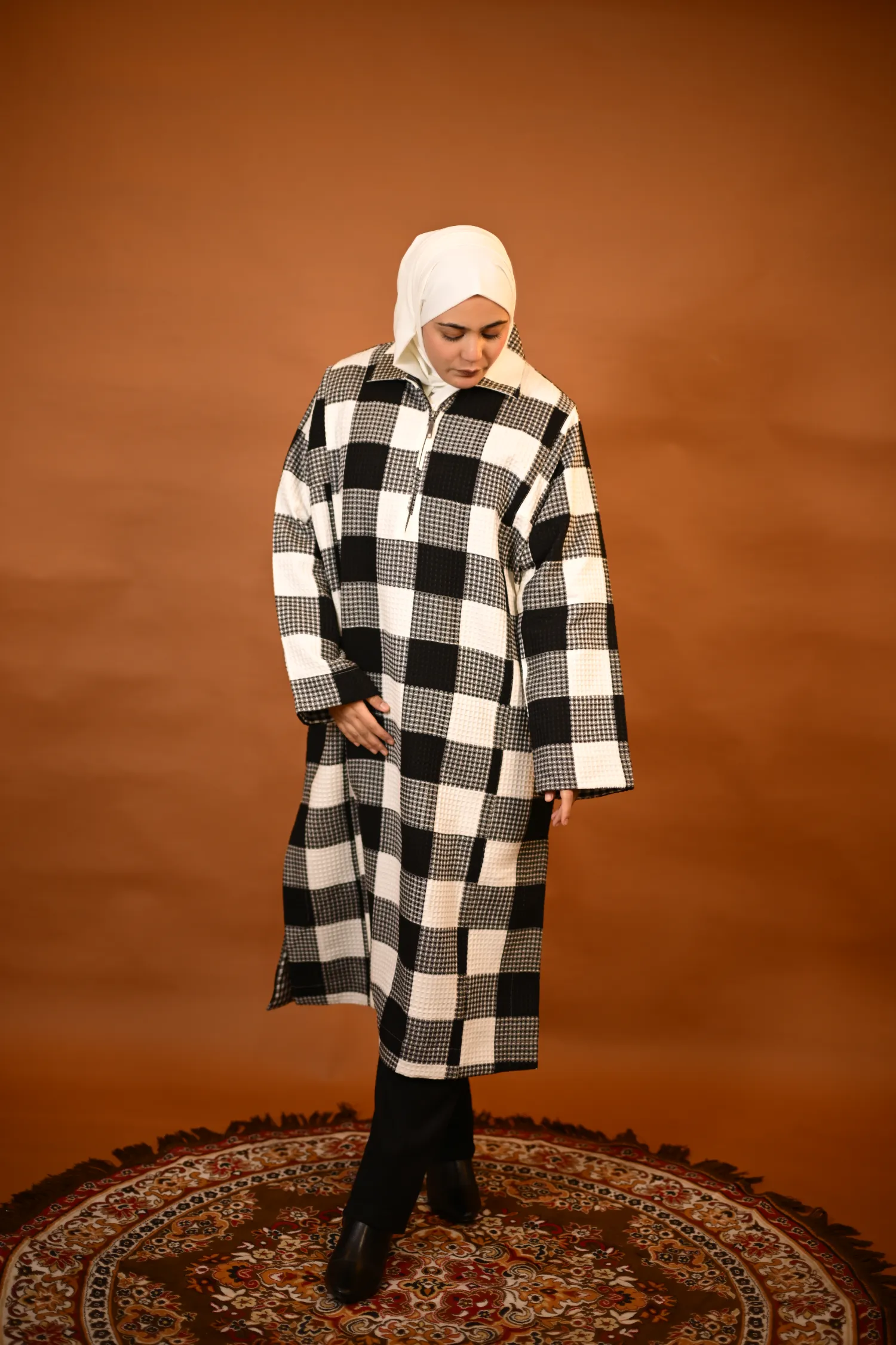 black check kashmiri feran for females