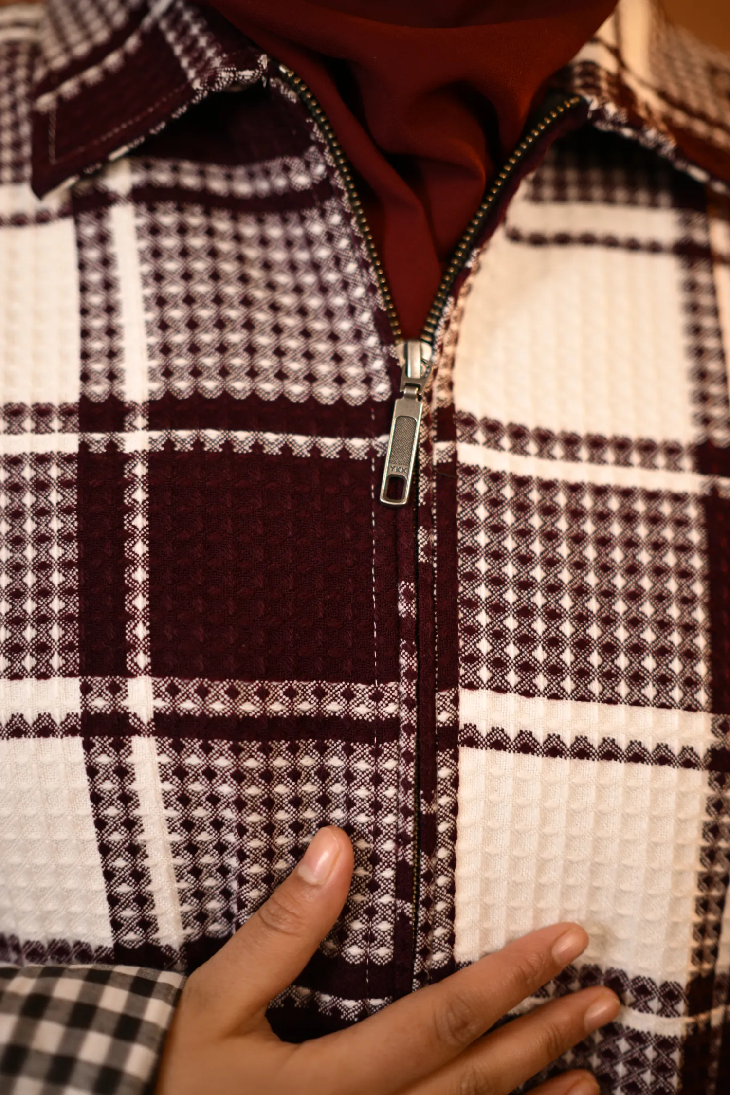 maroon check pheran for ladies