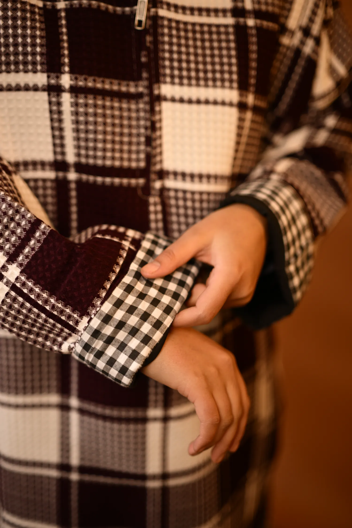 maroon check pheran for females