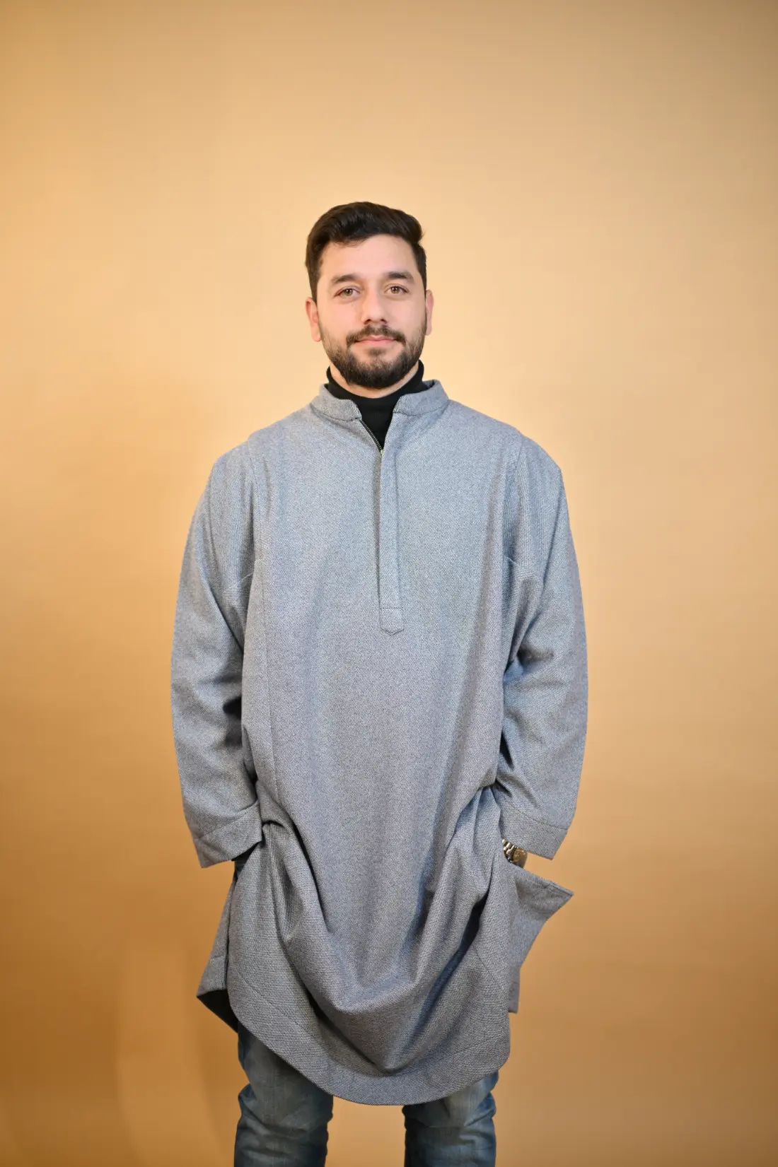 grey fleece pheran for men with inner lining